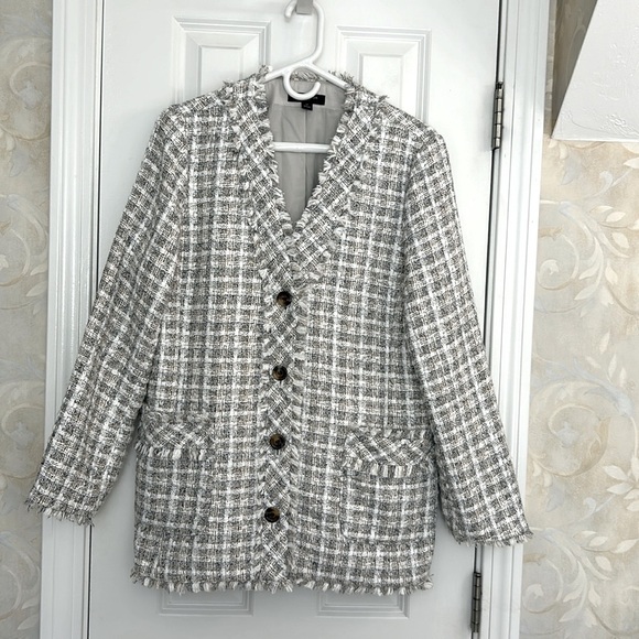Ann Taylor Tweed Long Blazer with Fringed Edges and Front Patch Pockets. EUC - Picture 1 of 11